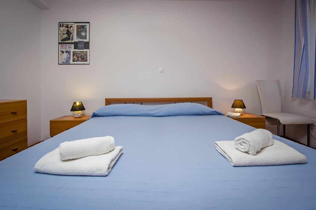 RM Apartments Rovinj Luaran gambar